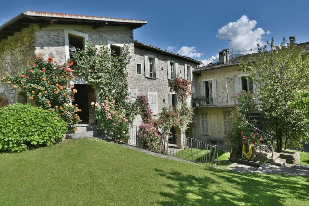 Il Drago Al Roseto Del Drago Villa San Bernardo  Buitenkant foto