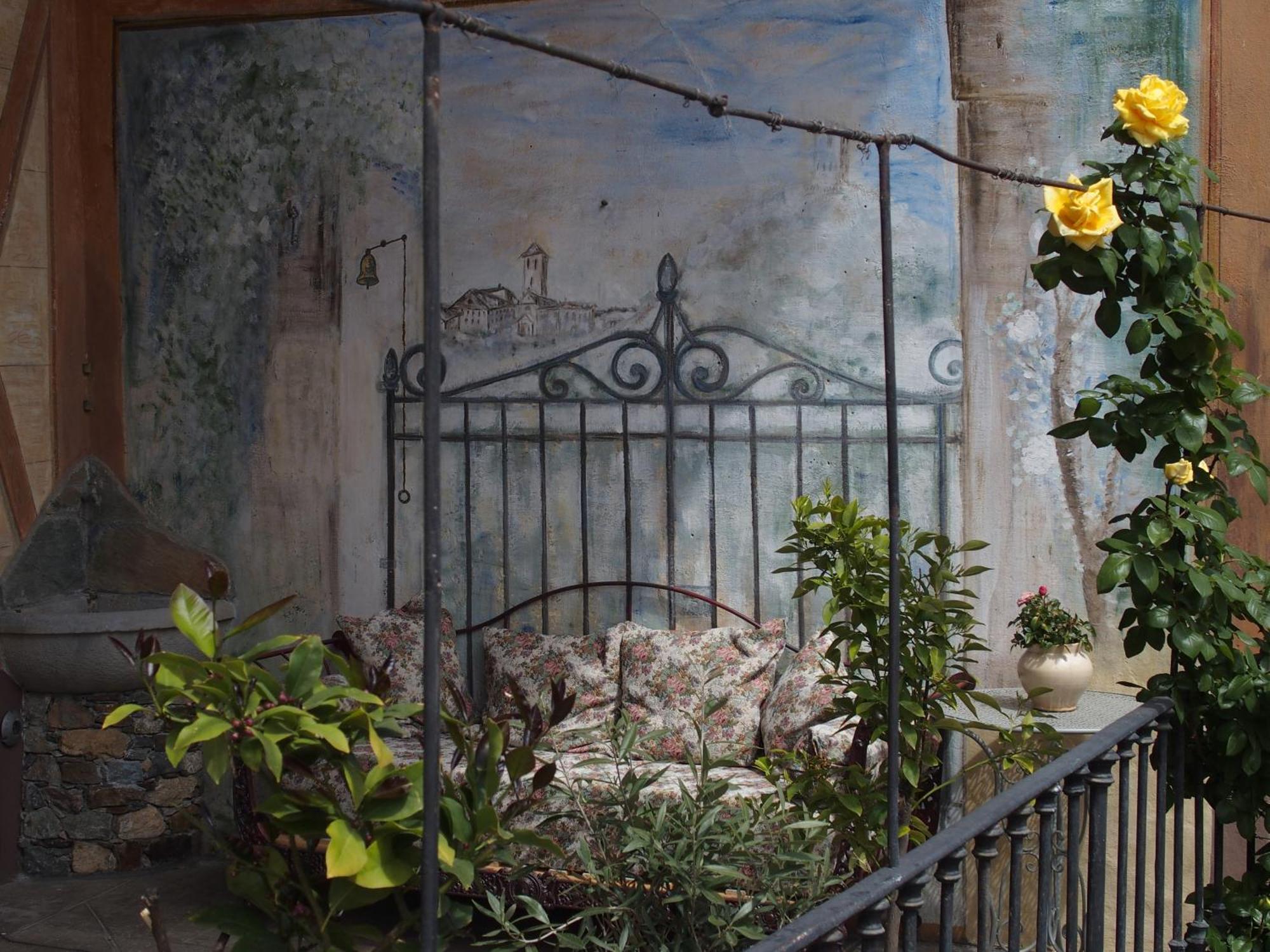 Il Drago Al Roseto Del Drago Villa San Bernardo  Buitenkant foto
